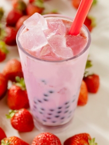 stock-photo-13378944-strawberry-bubble-tea
